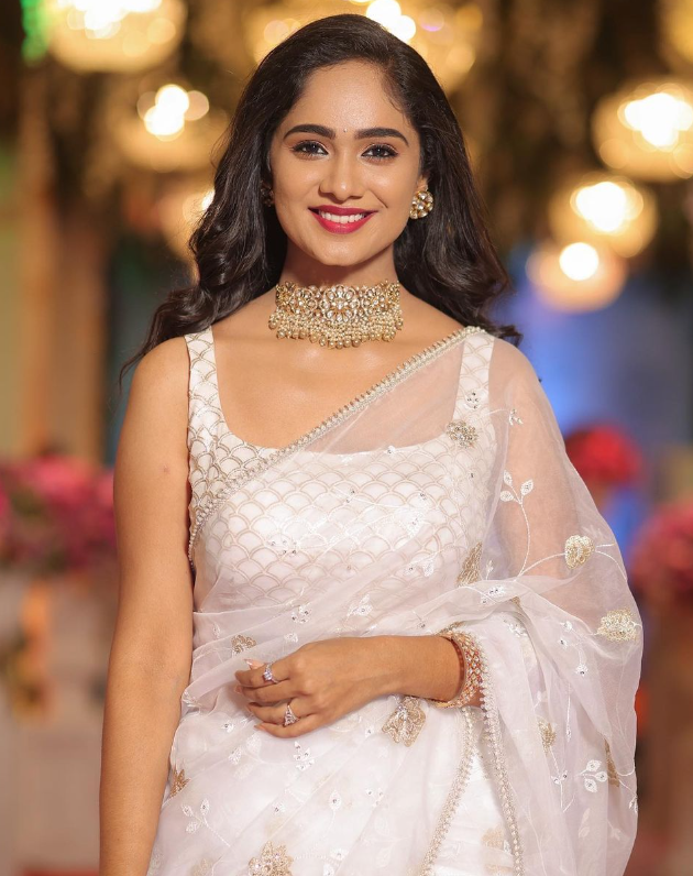 Tejaswini Gowda Wiki, Biography, Family Age, Husband, Height, Serials, Bigg Boss Season 8 Telugu, And More 3 Tejaswini Gowda Wiki Biography Family Age Husband Height Serials Bigg Boss Season 8 Telugu And More 3