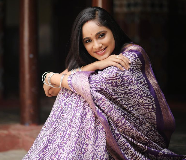 Tejaswini Gowda Wiki, Biography, Family Age, Husband, Height, Serials, Bigg Boss Season 8 Telugu, And More 5 Tejaswini Gowda Wiki Biography Family Age Husband Height Serials Bigg Boss Season 8 Telugu And More 6