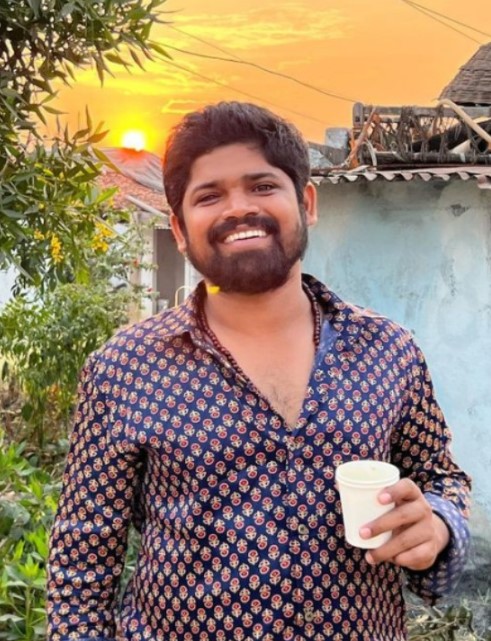 Naveen Bethiganti Wiki, Biography, Age, Height, Wife, Family, Movies, Bigg Boss Telugu 8, And More 5 Naveen Bethiganti 4