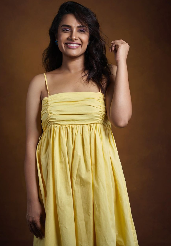 Hari Teja Wiki, Biography, Age, Family, Height, Husband, Movies, Serials, Bigg Boss Telugu 8, And More 6 Hari Teja 8