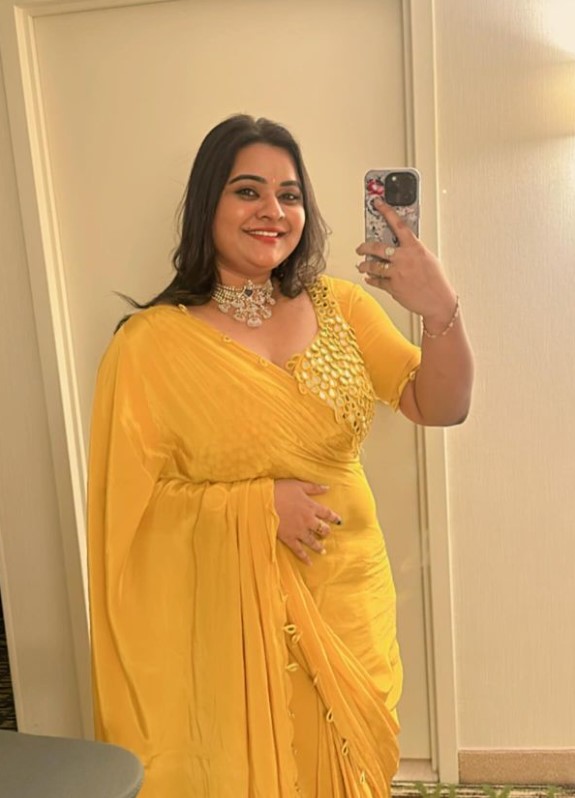 Rohini Noni Wiki, Biography, Age, Family, Movies, Height, Boy Friend, Serials, Shows, Bigg Boss 8 Telugu, And More 4 Rohini Noni 3