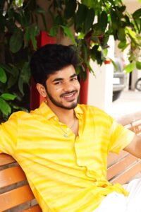 Demon Pavan Wiki, Biography, Age, Family, Girlfriend, Height, Bigg Boss