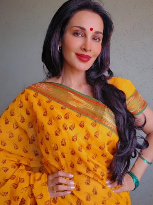 Flora Saini3