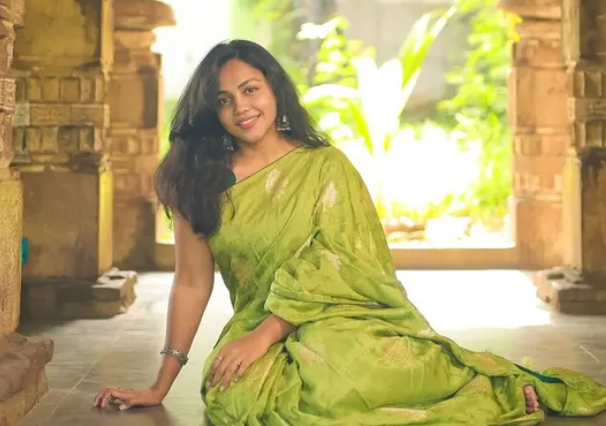 Priya Shetty Wiki, Biography, Age, Family, Boy Friend, Height, Bigg Boss 9 Telugu And More 1 Priya Shetty 4