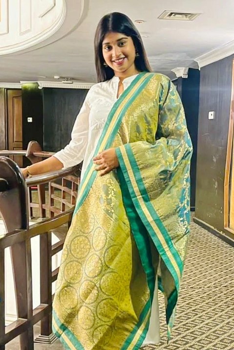 Shrasti Verma Wiki, Biography, Age, Family, Husband, Height, Movies, Shows, Bigg Boss 9 Telugu And More 8 Shrasti Verma1