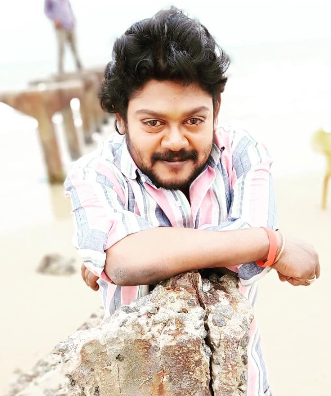 Suman Shetty Wiki, Biography, Age, Family, Wife, Height, Movies, Bigg Boss 9 Telugu And More 5 Suman Shetty6