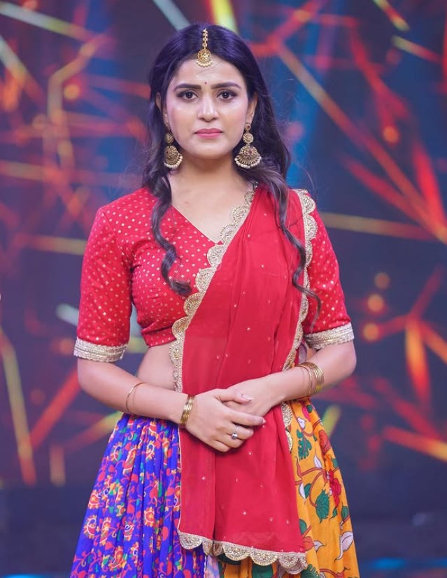 Tanuja Gowda Wiki, Biography, Age, Family, Boyfriend, Height, Movies, Serials, Bigg Boss 9 Telugu And More 3 Tanuja Gowda7