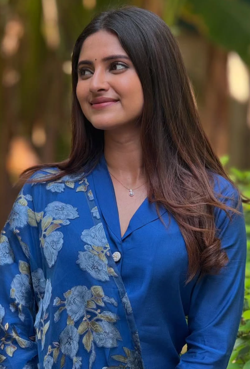 Ayesha Zeenath 9