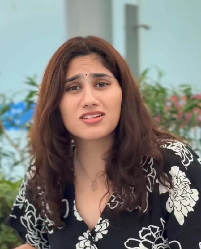 Divya Nikitha 3