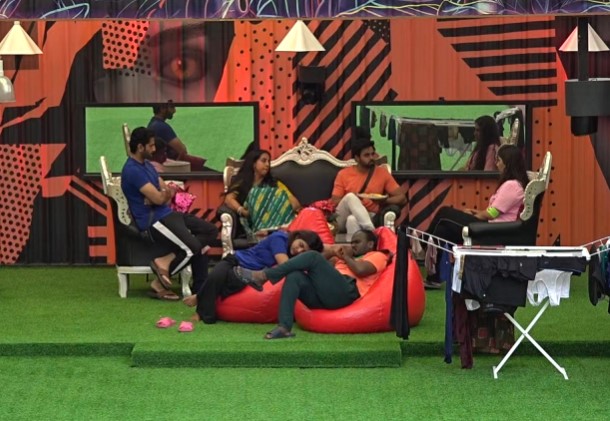 Bigg Boss 9 Telugu Episode 59 Highlights: Chaos in the House After Suman Shetty’s Midnight Milk Heist 1 Bigg Boss 9 Telugu Episode 59 Highlights